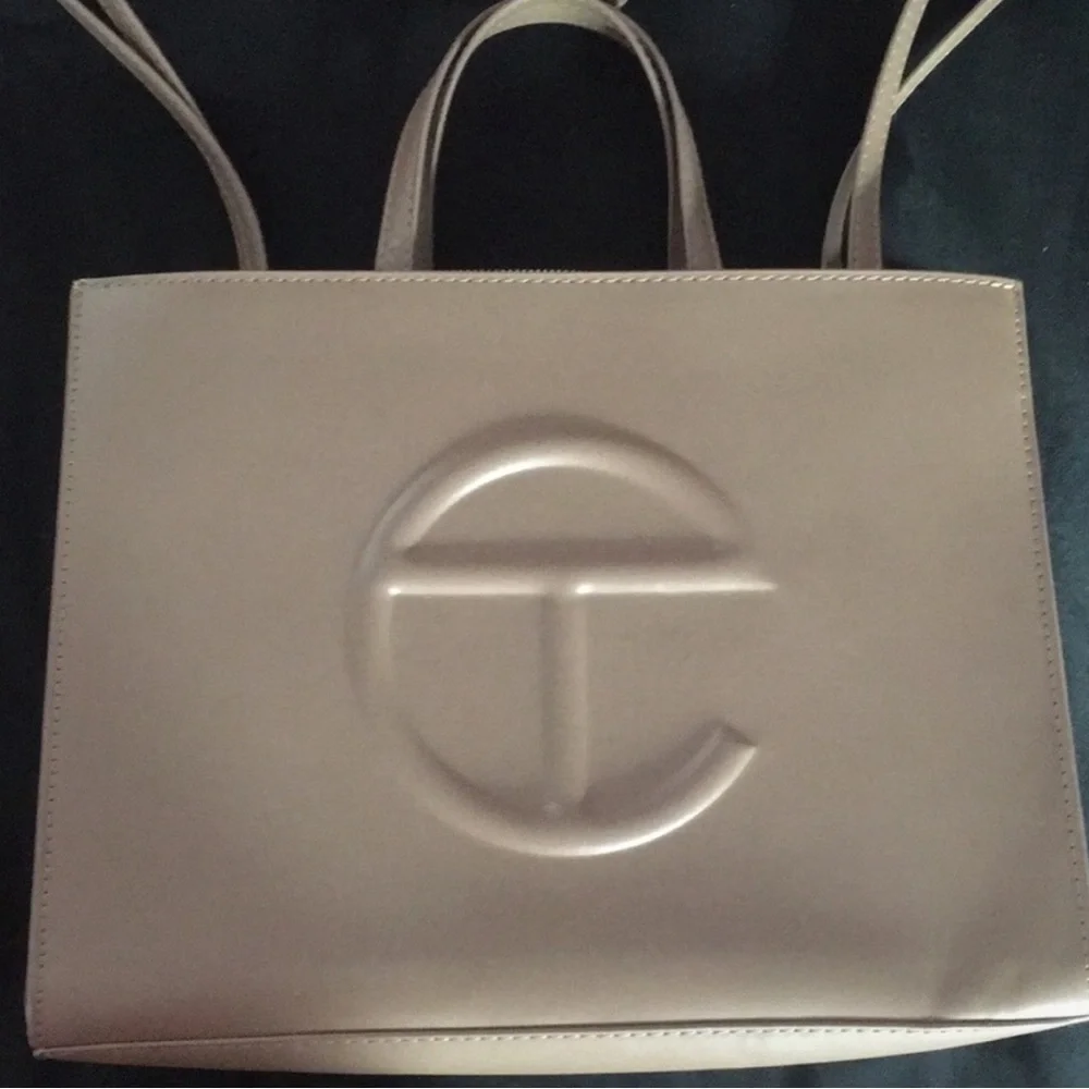 Brow - Picture 3 of 4